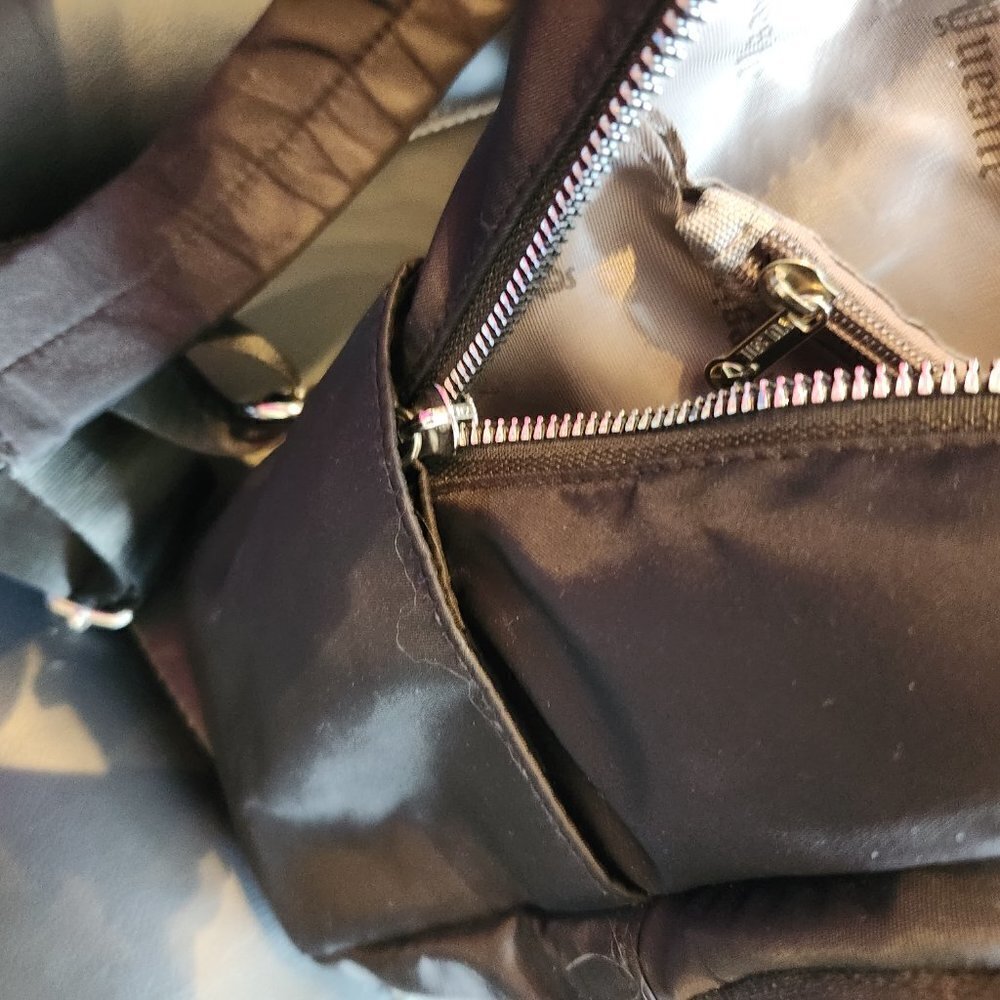 47. YUESITE BACKPACK! - Picture 5 of 6